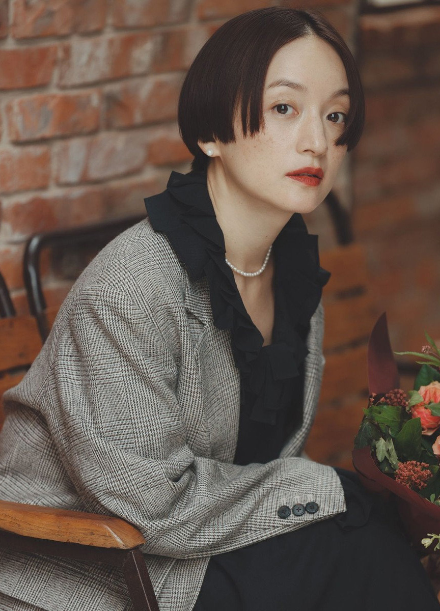 寬鬆剪裁西裝外套